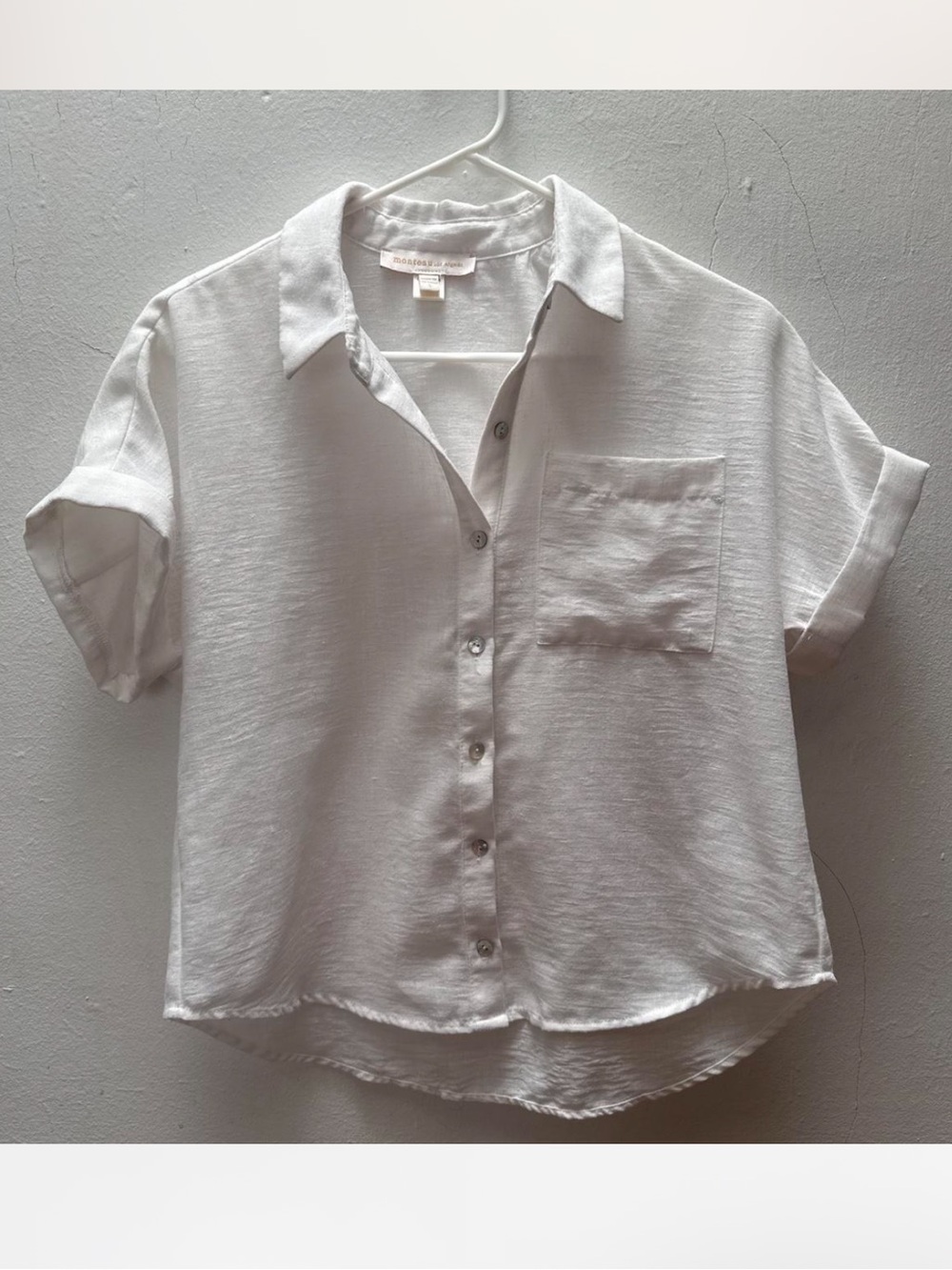Monteau White Linen-Blend Button Up Top